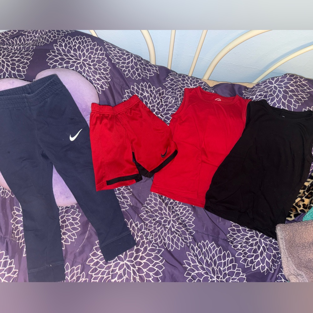 Four Pieces Boy’s Clothing Size 6